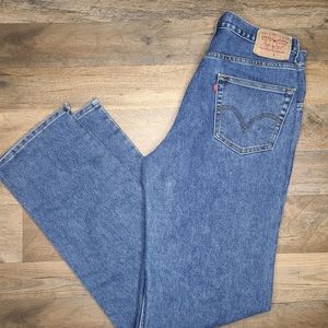 Levi's • Men's Relaxed Fit 550 Jeans